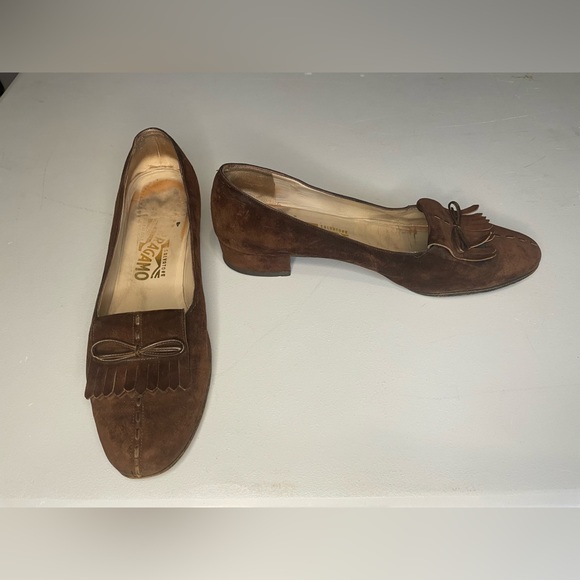 Salvatore Ferragamo Vintage Brown Suede Women’s Loafer Heel Fringe Bow Size 9 - Picture 11 of 16